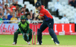इंग्लैंड ने पाकिस्तान को छह विकेट से हराया