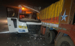 पुणे-सोलापुर हाईवे पर खड़े ट्रक में जा भिड़ी लग्जरी बस, 4 की मौत, 15 घायल