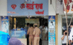 मुंबई में दिनदहाड़े ज्वेलरी शॉप के मालिक की गोलीमार कर हत्या, CCTV में कैद हुई वारदात