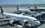 Vistara की फ्लाइट को बम से उड़ाने की धमकी, मुंबई एयरपोर्ट पर इमरजेंसी लैंडिंग