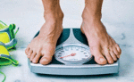 उम्र के हिसाब से कितना होना चाहिए हमारा सही वजन? एक्सपर्ट से जानें
